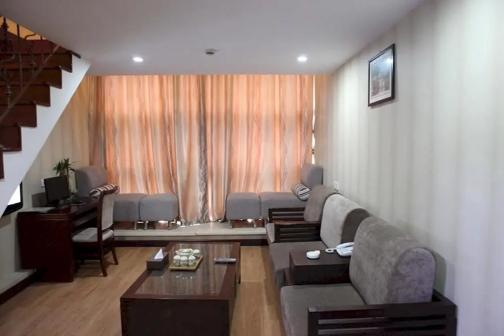 Ханчжоу: Ji Hotel Hangzhou Binjiang Jiangling Road Metro Station