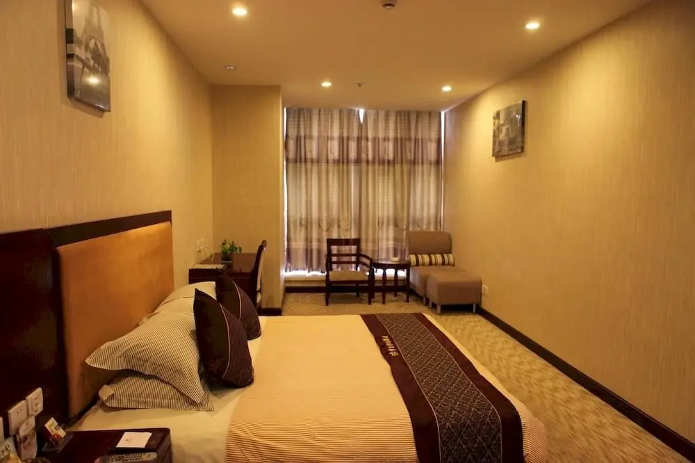 Ханчжоу: Ji Hotel Hangzhou Binjiang Jiangling Road Metro Station