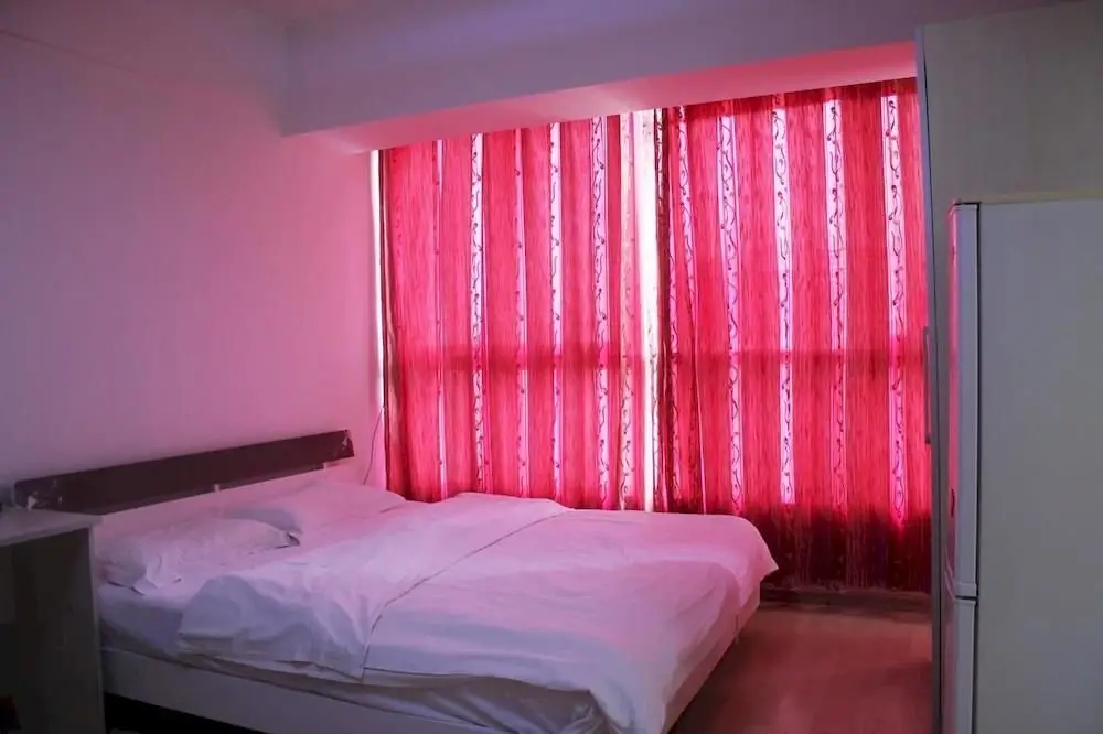 Куньмин: Caiyun Jiayuan Hotel (Kunming Moma)
