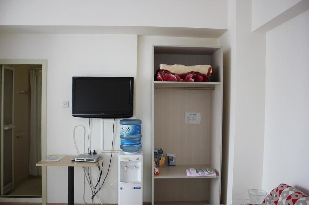Куньмин: Caiyun Jiayuan Hotel (Kunming Moma)