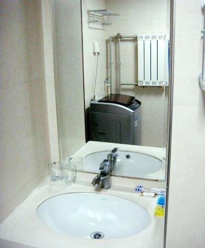 Сиань: Sunshine Theme Apartment