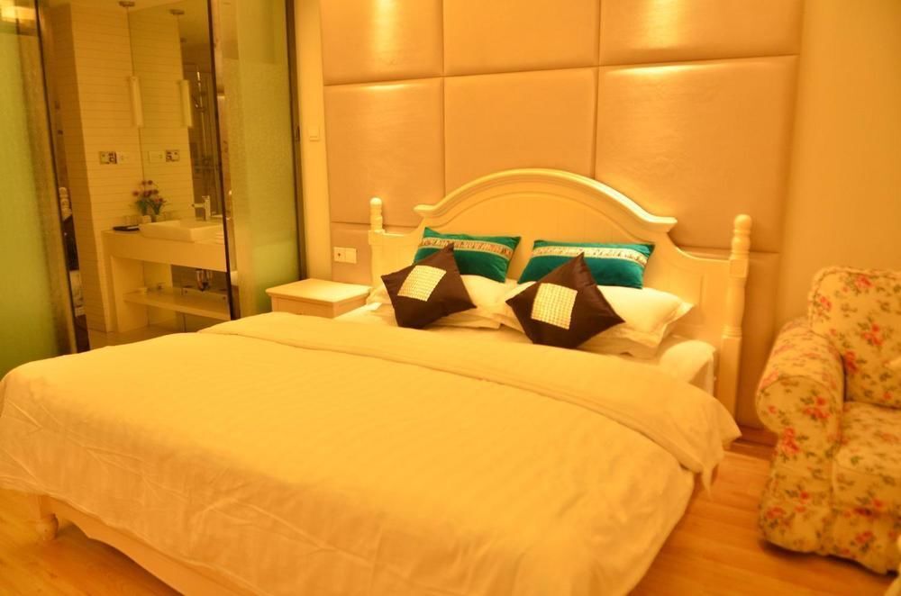 Чэнду: Four Leaf Clover Boutique Apartment Hotel
