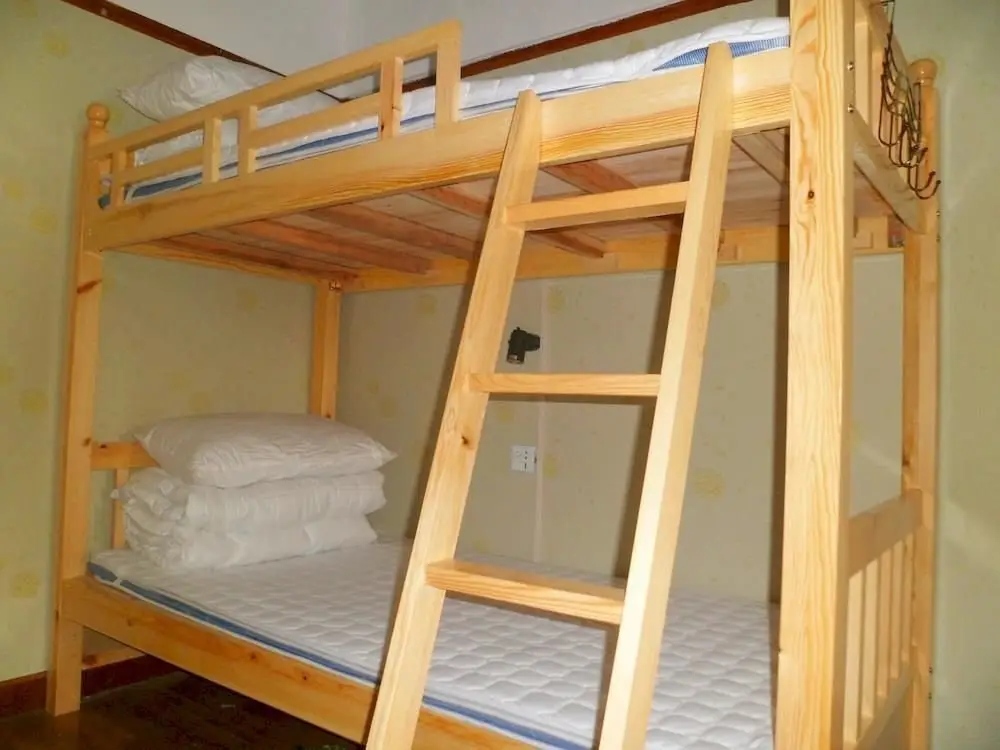 Bing Gege Youth Hostel — фото 1