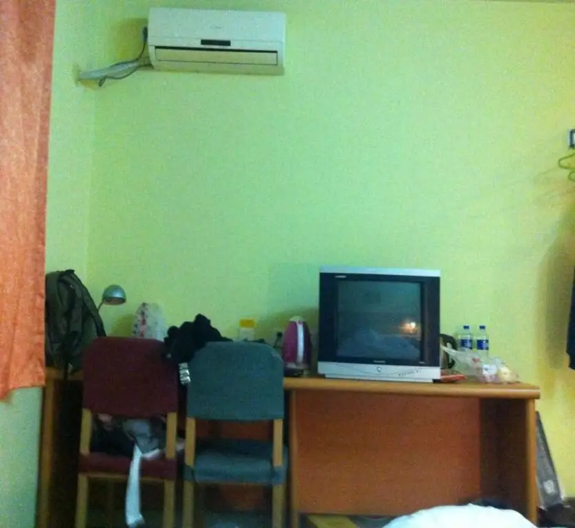 Шанхай: Home Inn Qing Yang Road