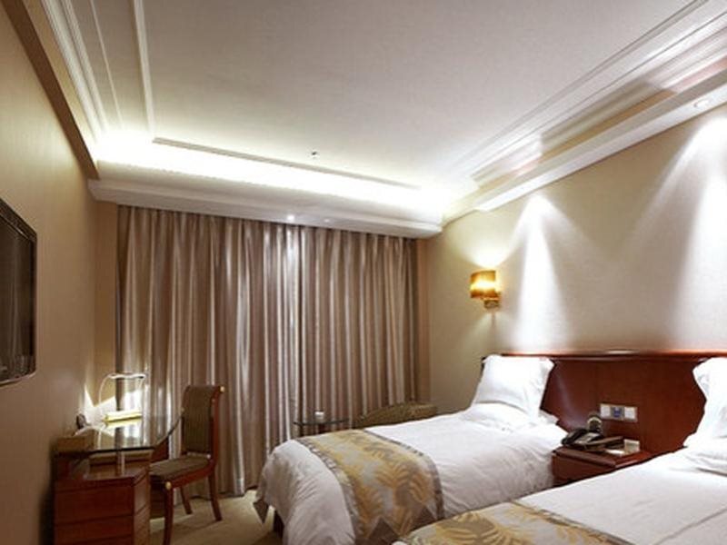 Шэньчжэнь: Ambassador Hotel