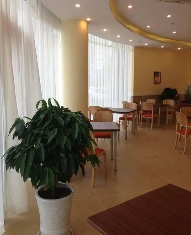 Уси: Home Inn Wuxi Anzhen Town