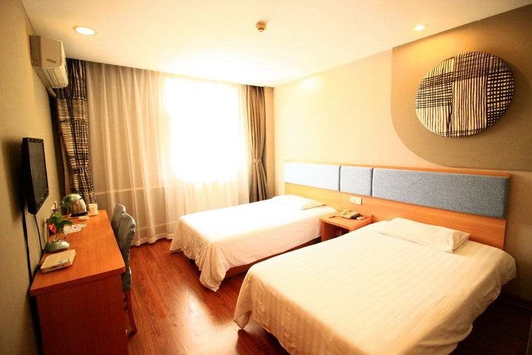 Дунъин: Home Inn Taihangshan Road - Dongying