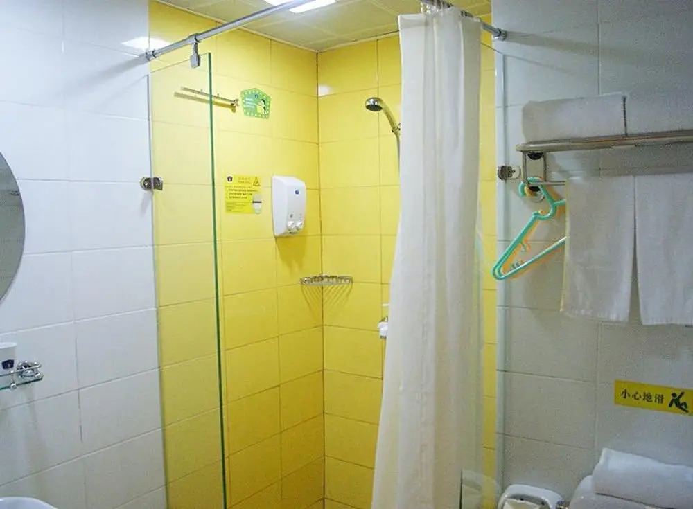 Уси: Home Inn Wuxi Meicun Village
