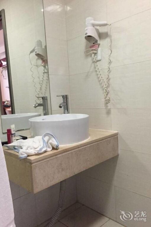 Янчжоу: Motel 168 Yangzhou Wenchang West Road