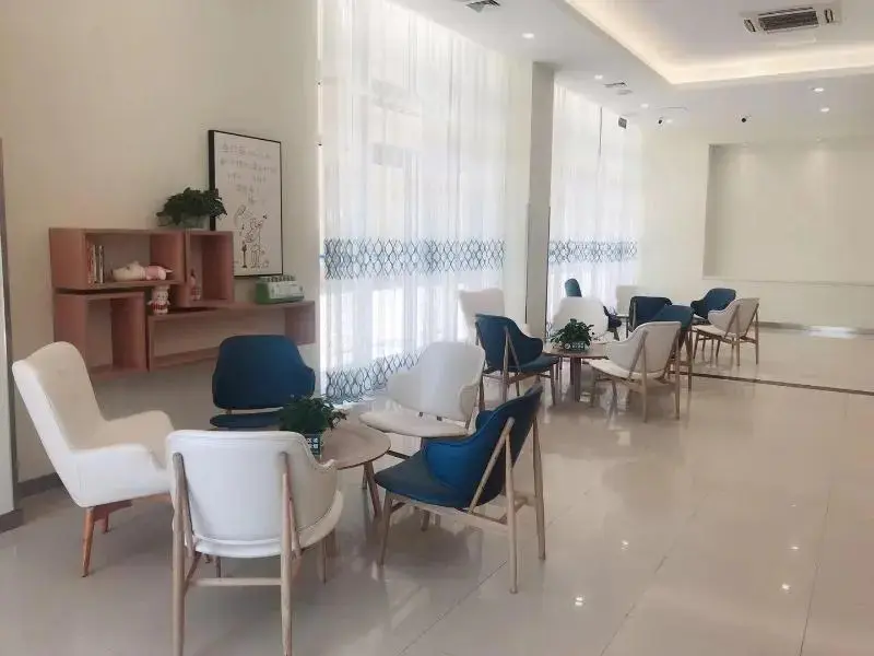 Чжоушань: Hanting Hotel (Zhoushan Shenjiamen Donggang)