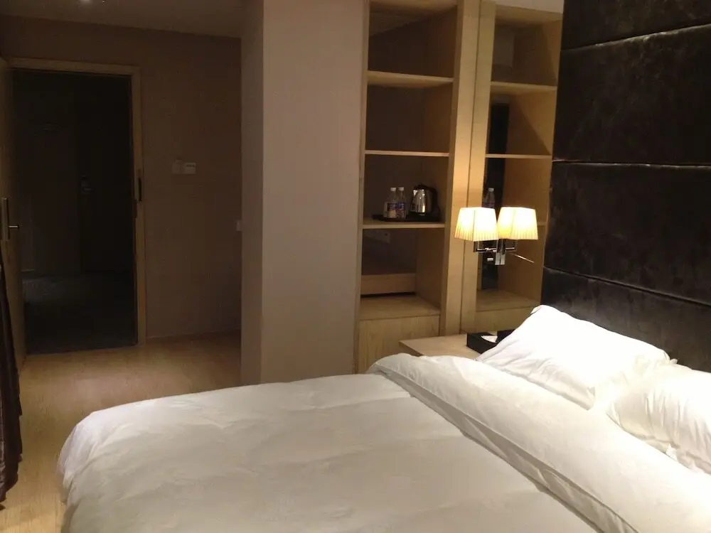 Гуанчжоу: Super 8 Hotel Guangdong University of Foreign Studies
