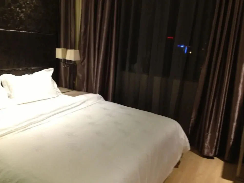 Гуанчжоу: Super 8 Hotel Guangdong University of Foreign Studies