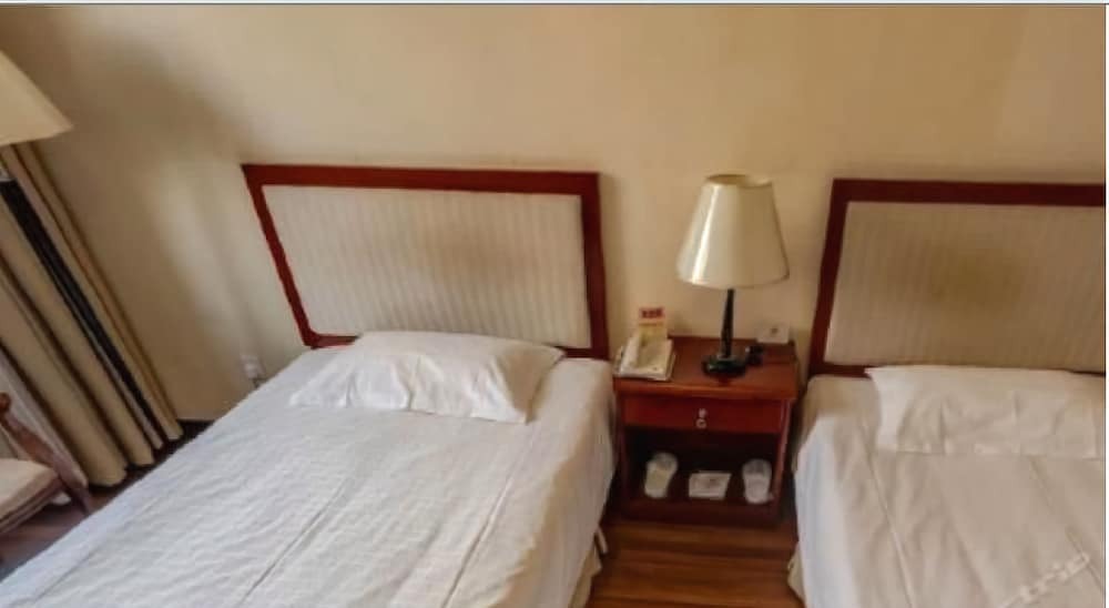 Пекин: Tangshan Hotel