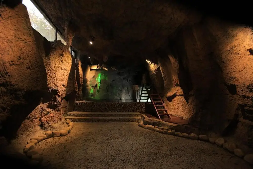 Нанкин: Meet Nanjing, Love Hot Spring Hotel