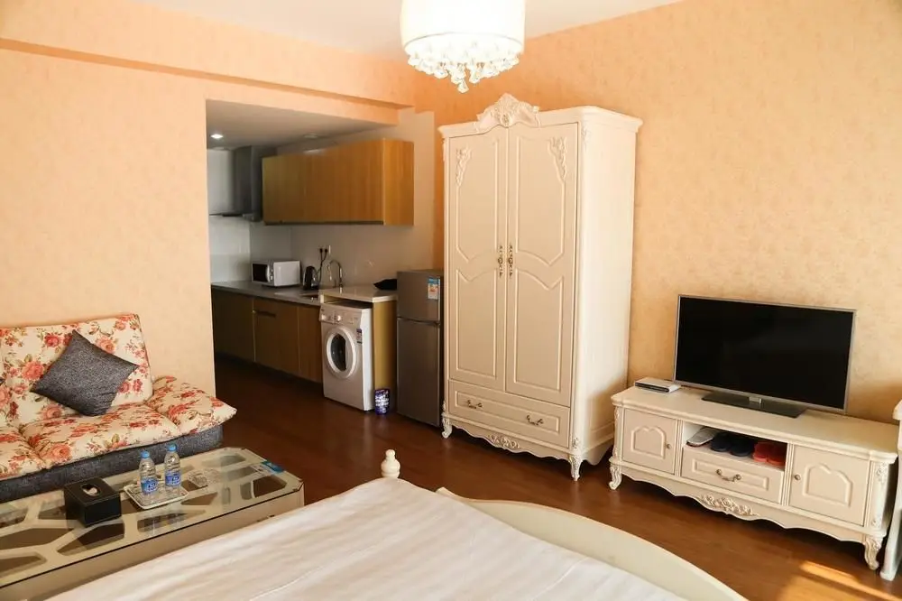 Уси: Wuxi Sovereign Service Apartments