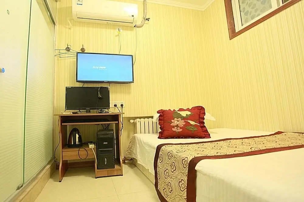 Циндао: Qingdao Yaxin Sea View Apartment