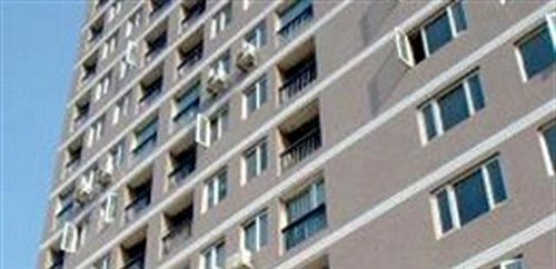 Куньмин: High Mountain Flowing Water Hotel - Kunming