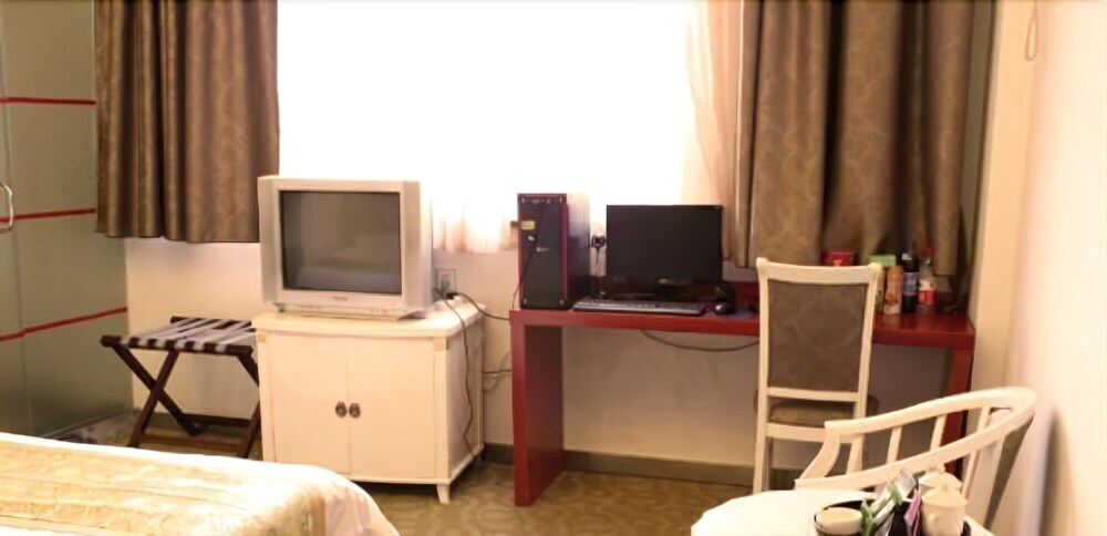 Цзюцзян: Jiujiang Bonnie Express Business Hotel