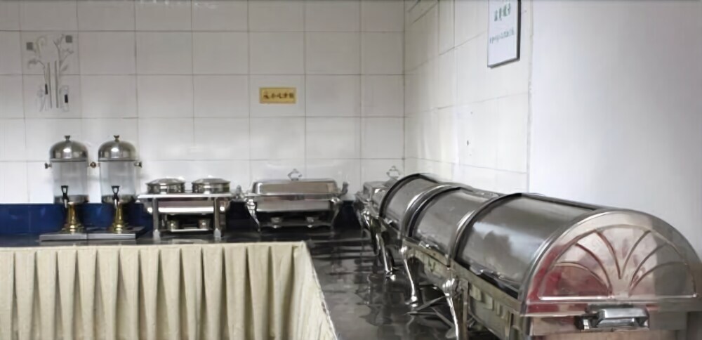 Цзюцзян: Jiujiang Bonnie Express Business Hotel