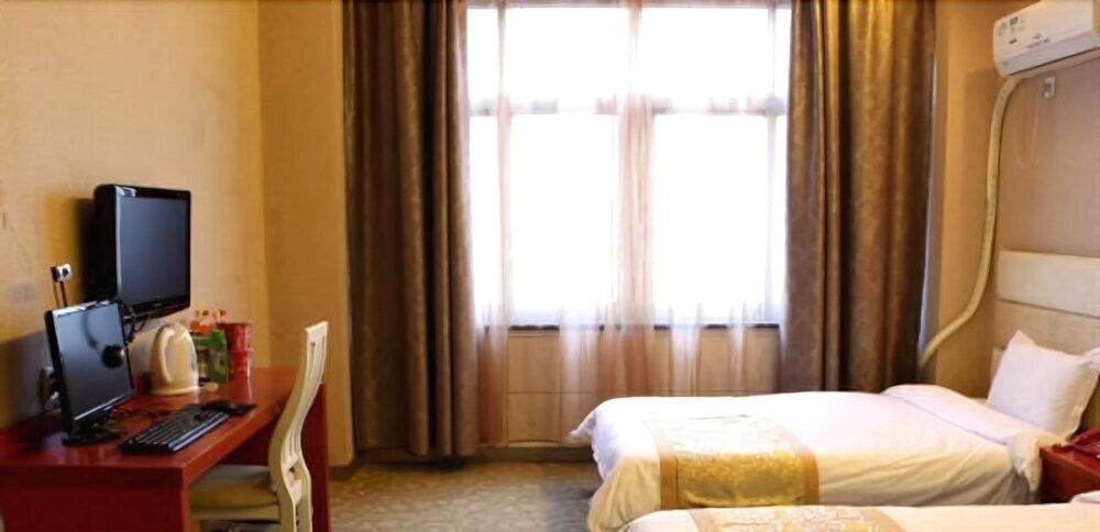 Цзюцзян: Jiujiang Bonnie Express Business Hotel