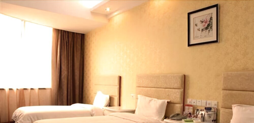 Цзюцзян: Jiujiang Bonnie Express Business Hotel