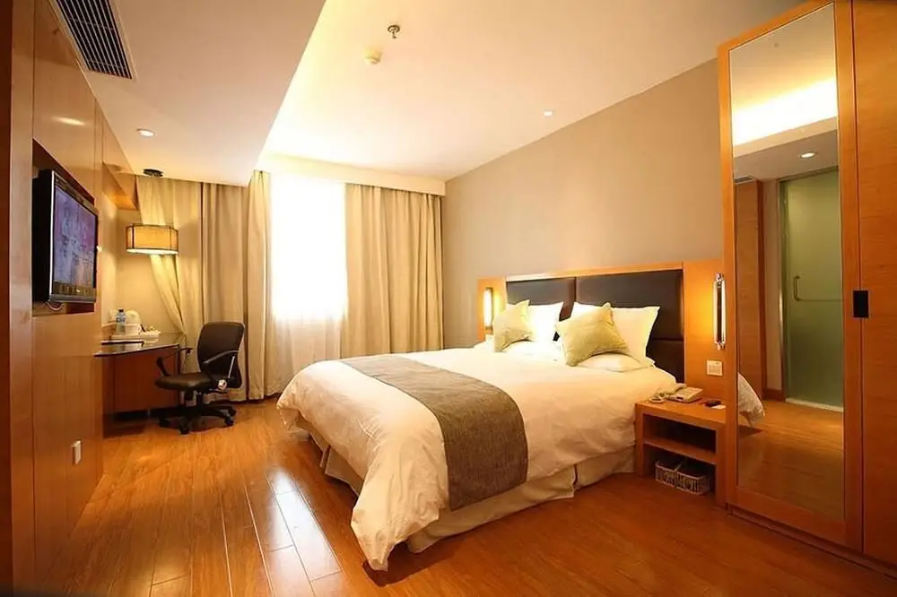Чжэнчжоу: All Seasons Hotel