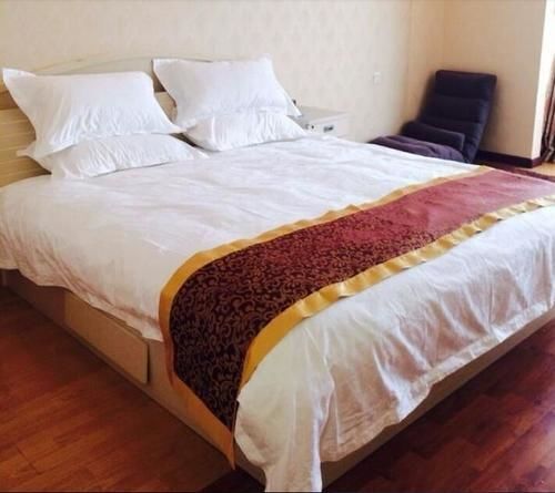 Чэнду: Jingdong Apartment