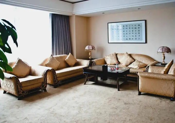 Ухань: Governor Palace Hotel - Wuhan