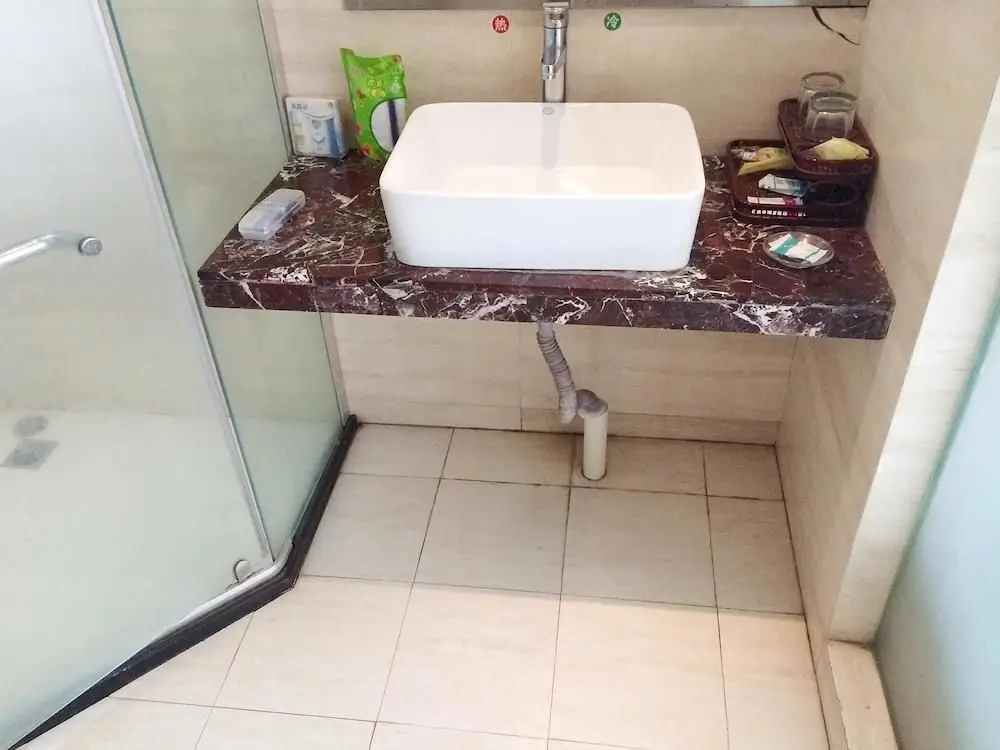 Наньчан: Danfengbailu Business Hotel