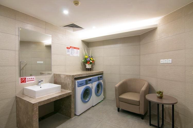 Куньмин: Fairyland Hotel Kunming Bai Da
