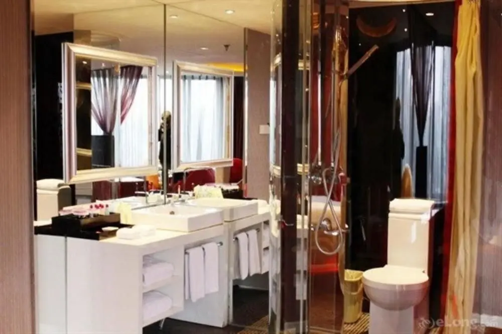 Чэнду: Milan Hotel- Chengdu