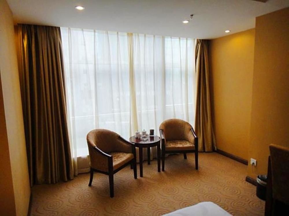 Чунцин: Weirui Hotel