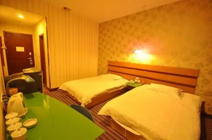 Чжэнчжоу: Weilai Yiju Hotel