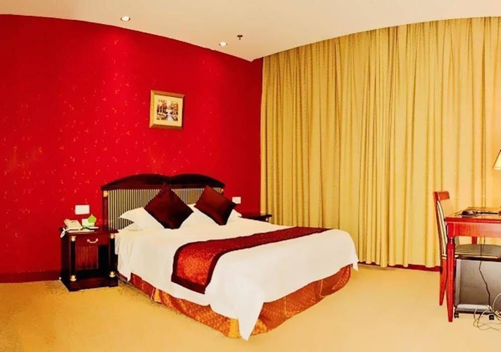 Цзаочжуан: Crown Garden Hotel - Zaozhuang