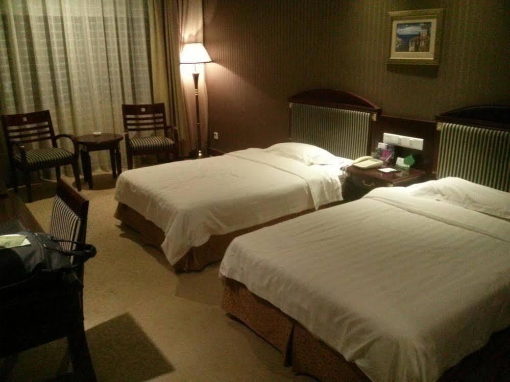 Цзаочжуан: Crown Garden Hotel - Zaozhuang