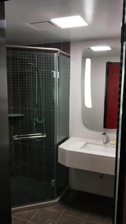 Ланьчжоу: Ibis Lanzhou Zhangye Road Xiguang Metro Stat