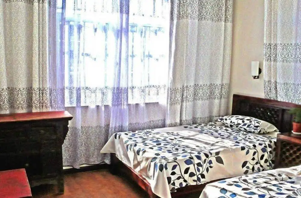 Дали: Lily International Youth Hostel-dali
