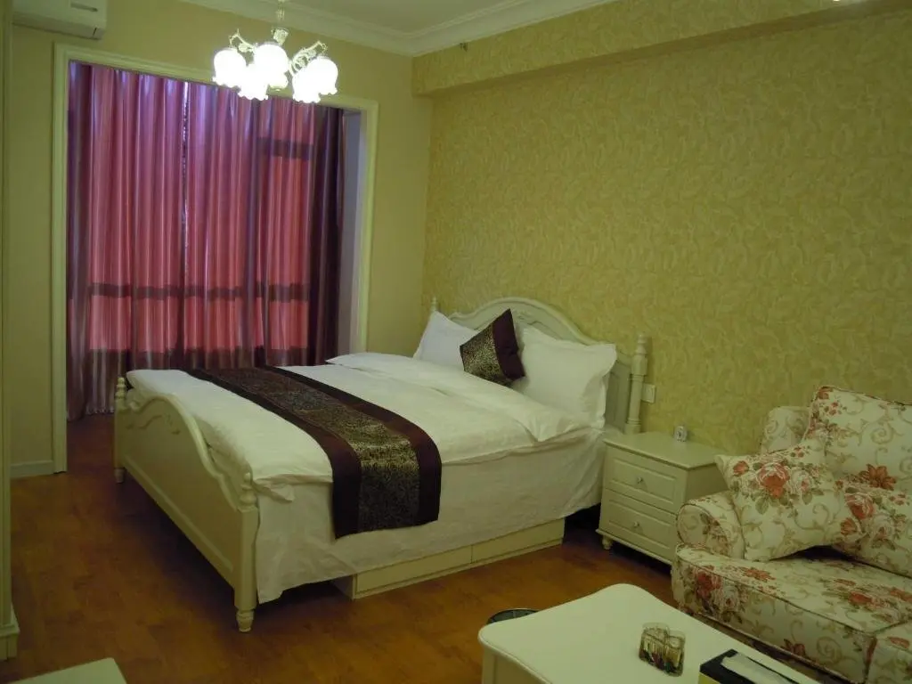 Далянь: Dalian Mingrui Zuoan Classic Fashion Apartment