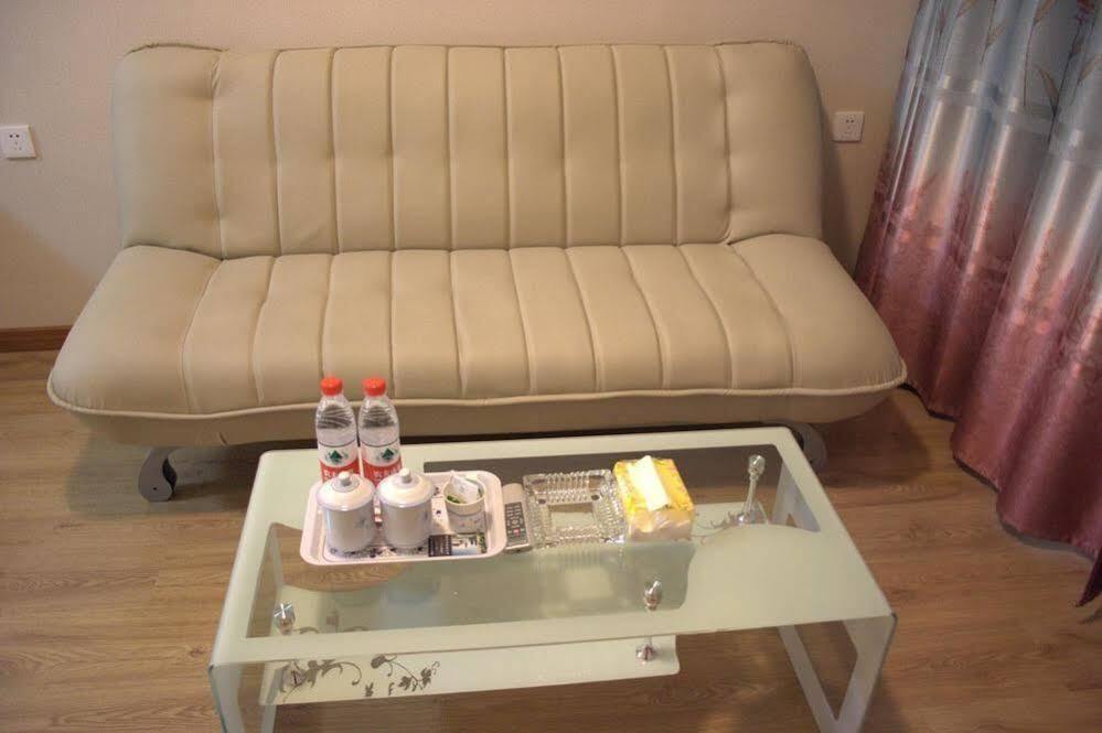 Далянь: Jinfeng Hotel Apartment