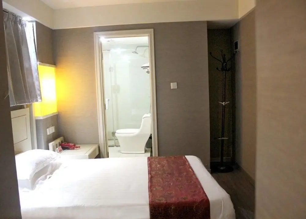 Нанкин: Golden Key International Hotel