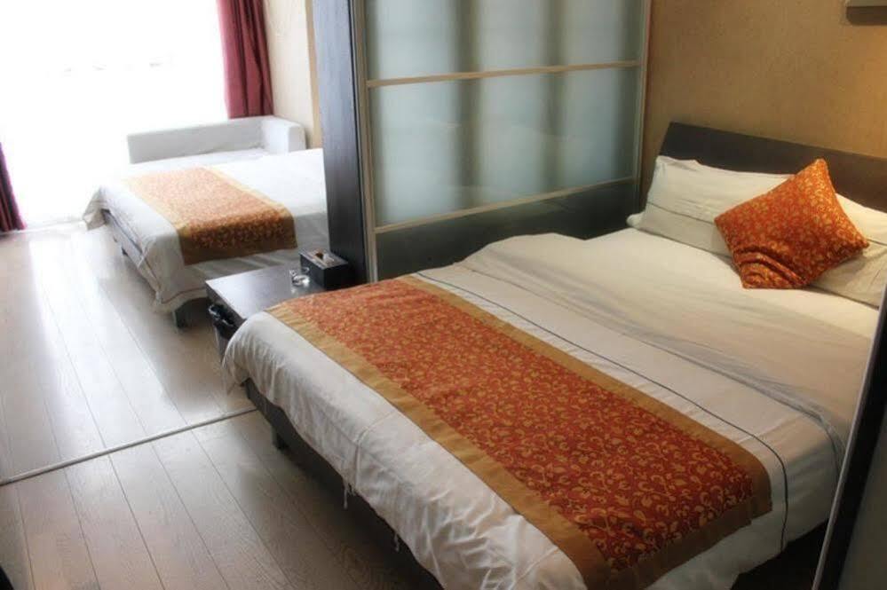 Нанкин: Nanjing Zhongfang Service Apartment