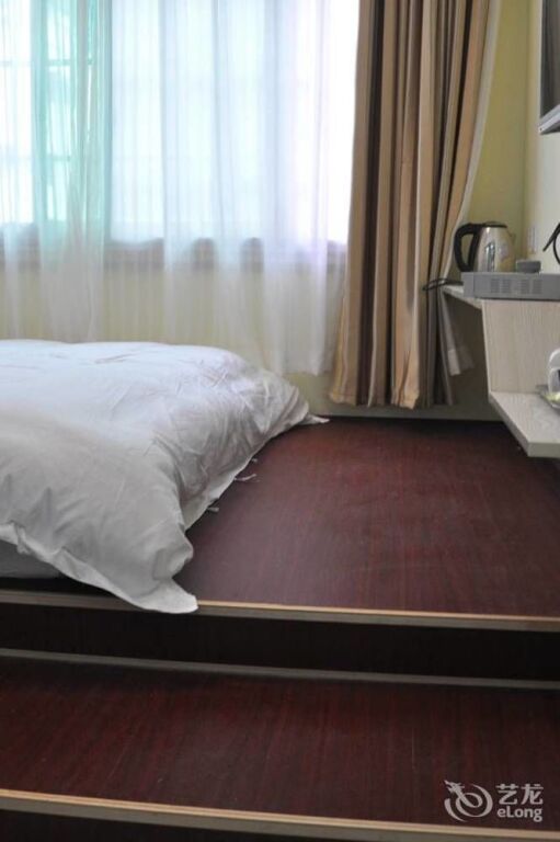 Чжанцзяцзе: Zhangjiajie Tiantian Express Hotel