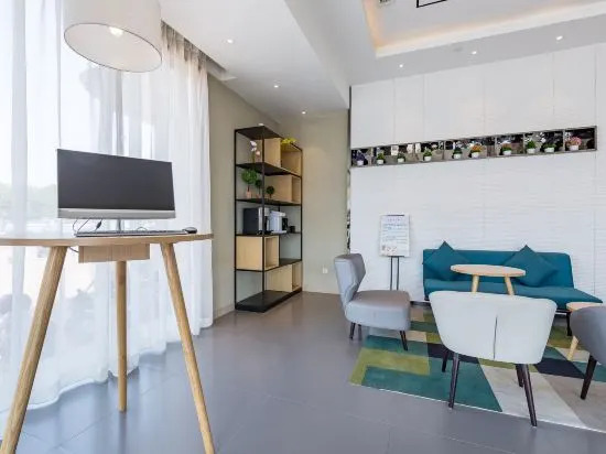 Сюйчжоу: Homeinn Selected Hotel (Xuzhou Ximatai Hubushan Subway Station)