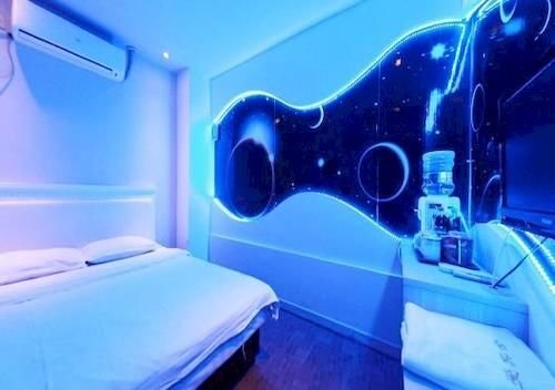 Циндао: Qingdao Aibinshe Hotel