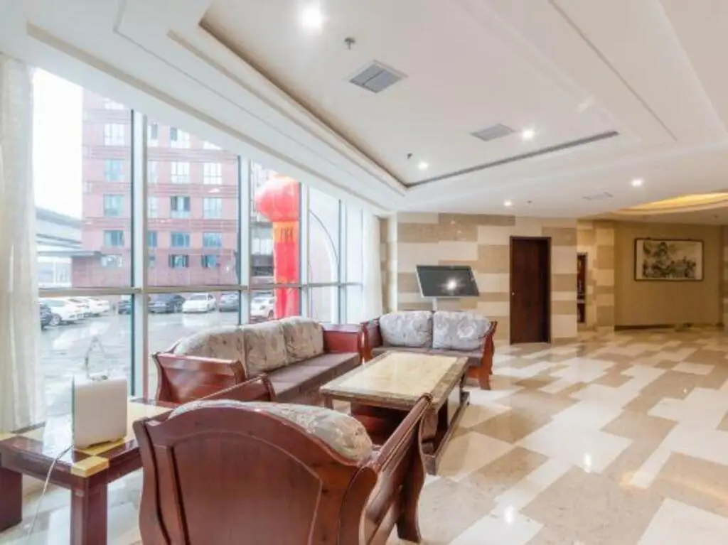 Наньчан: Braim Seasons Hotel