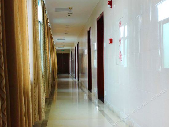 Чжухай: Jiaheyuan Business Hotel - Zhuhai