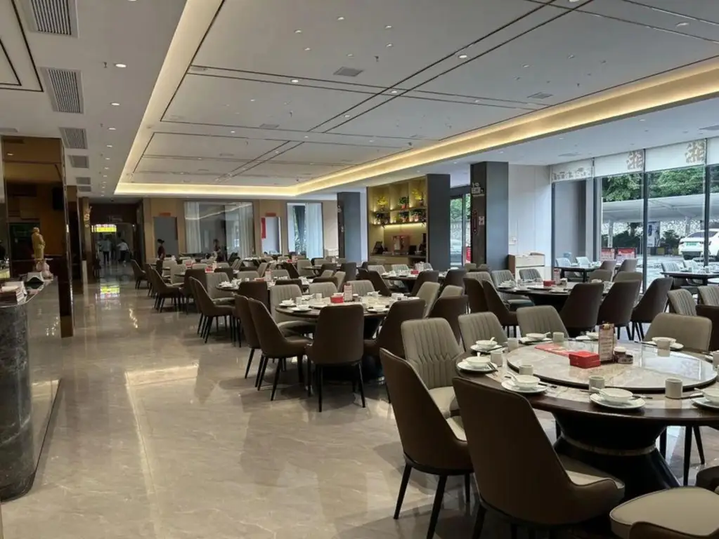 Гуйлинь: Garden Holiday Hotel - Guilin