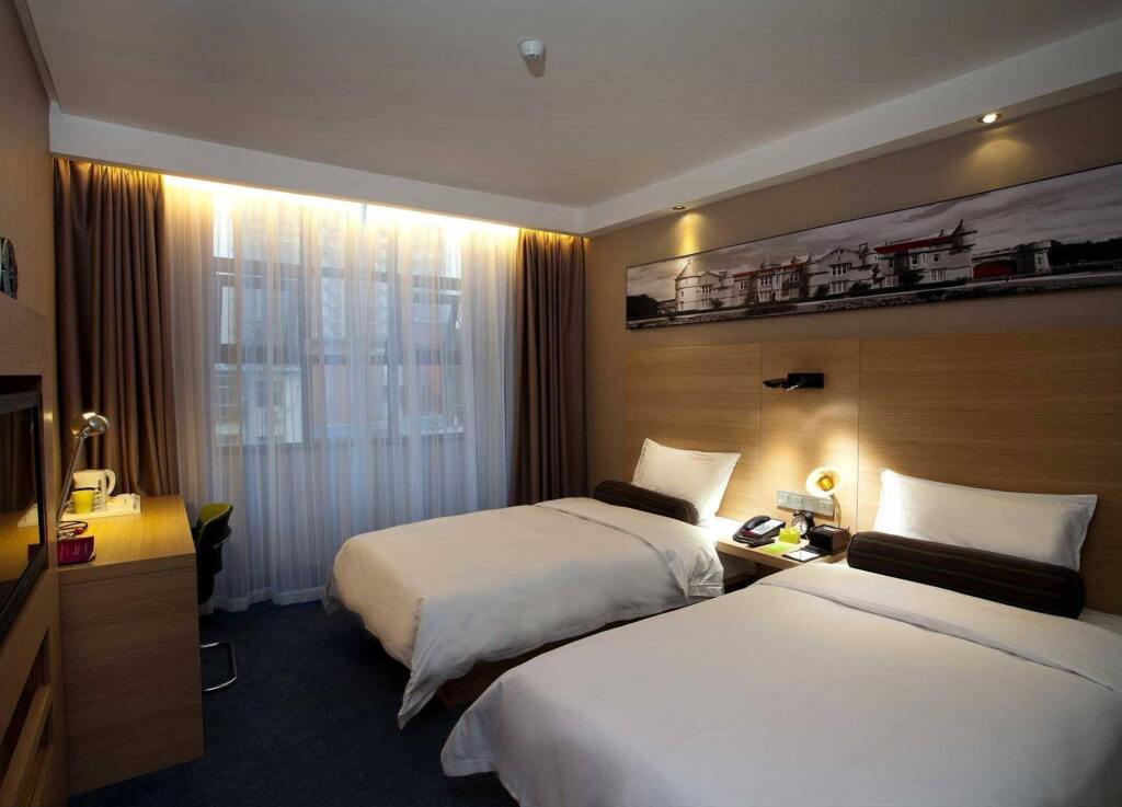 Чжэнчжоу: Zhengzhou Weilaiyiju Hotel