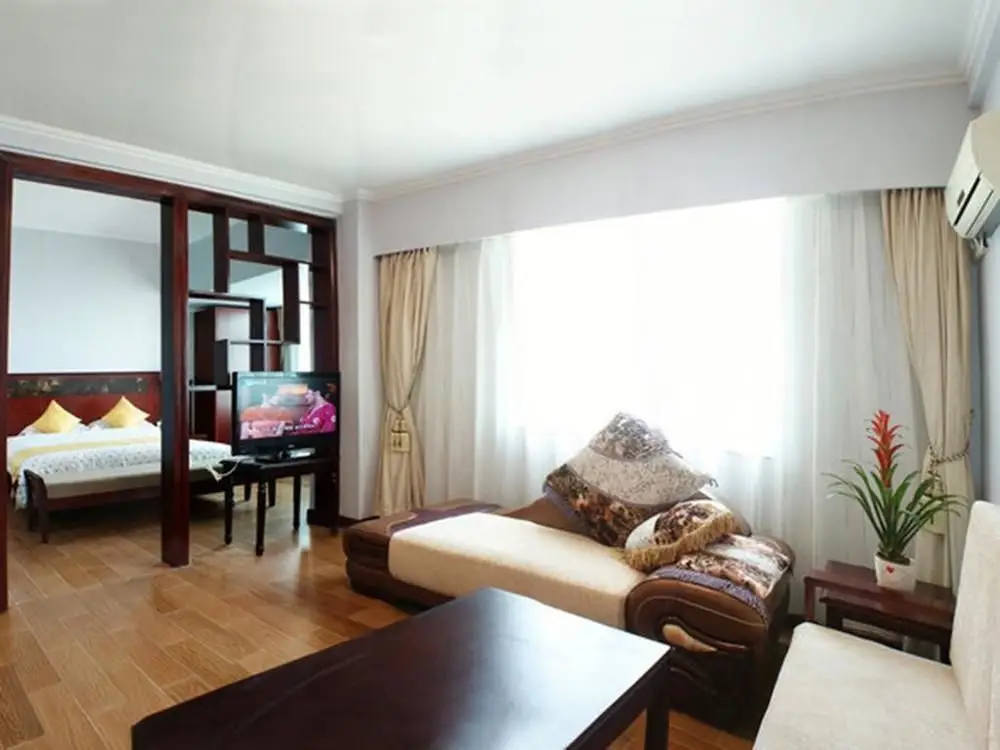 Хайкоу: Haikou Huayuan Tiedao Hot Spring Hotel