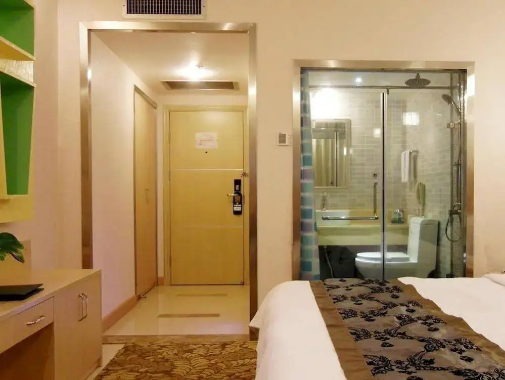 Шэньчжэнь: Shenzhen Shatoujiao Hotel